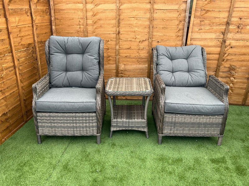 Sapcote Deluxe Reclining Set in Brown Rattan